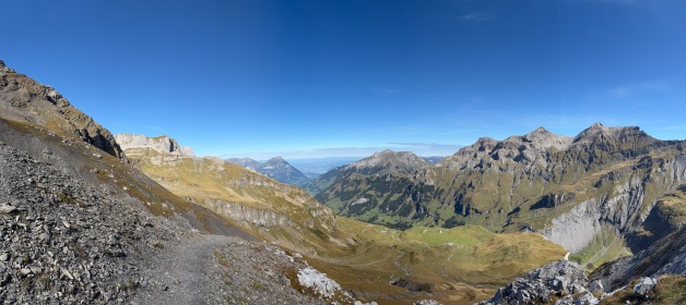 Wanderweg zur Blüemlisalphütte